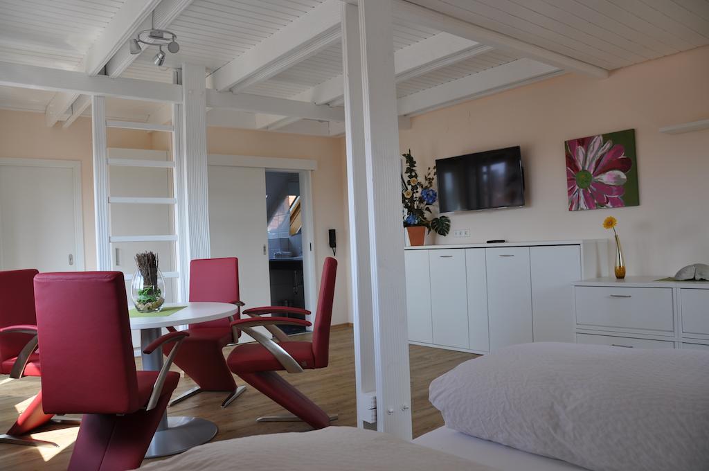 Loewen Hotel & Restaurant Wendlingen am Neckar Bagian luar foto